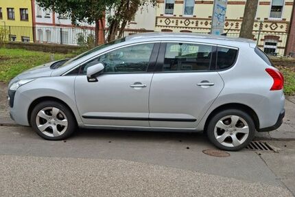 Peugeot 3008 65.000 km 8.400 &euro; Essen 45136