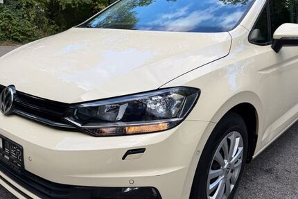 VW Touran 341.234 km 4.200 &euro; Essen 45276