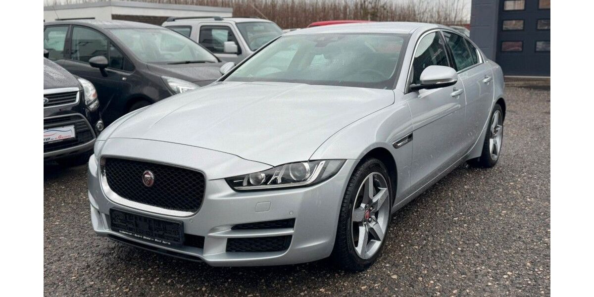Jaguar XE 177.000 km 12.600 &euro; Kamp-Lintfort 47475