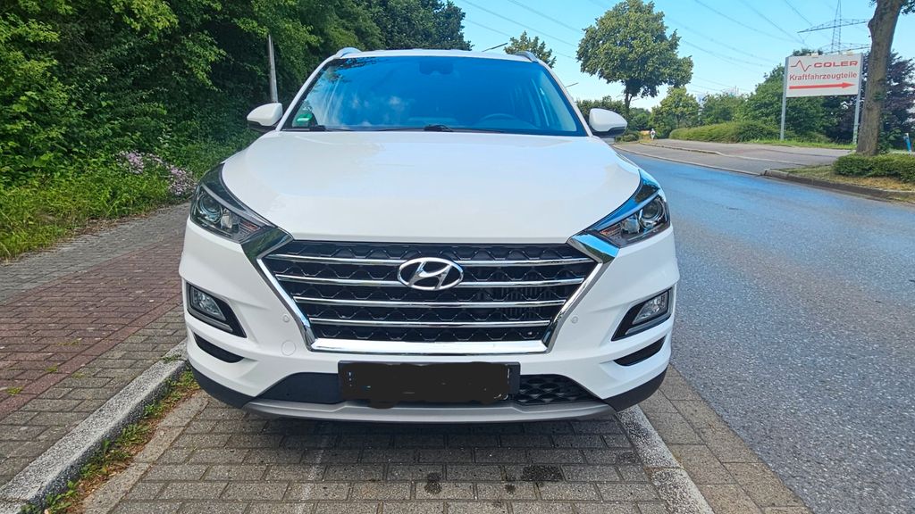 Hyundai TUCSON 71.500 km 17.500 &euro; Bottrop 46238