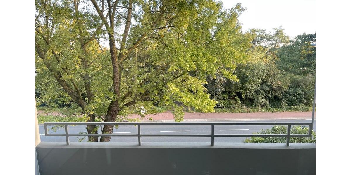 Etagenwohnung Neuss - 2 Zimmer, 68 m&sup2;, 1.040&euro; | Angebot:26610402