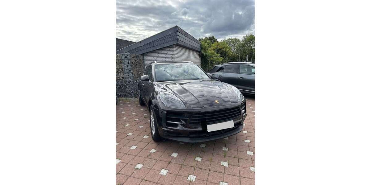 Porsche Macan 95.000 km 49.999 &euro; Moers 47441