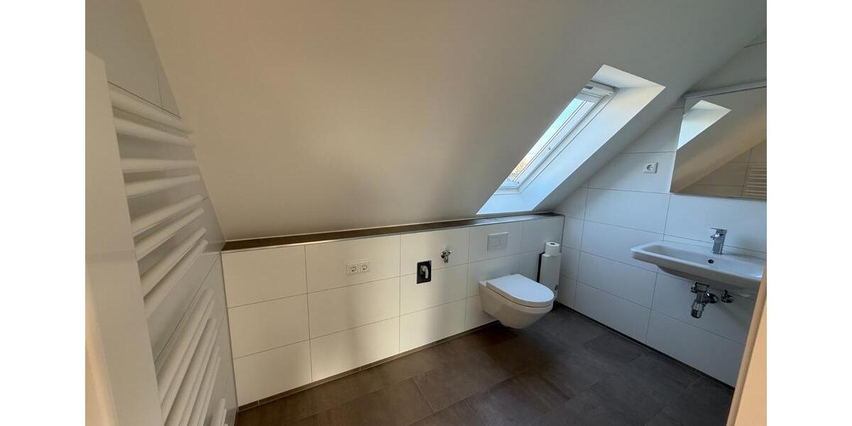 Dachgeschoßwohnung Dinslaken - 1 Zimmer, 56 m&sup2;, 129.000&euro; | Angebot:26021691