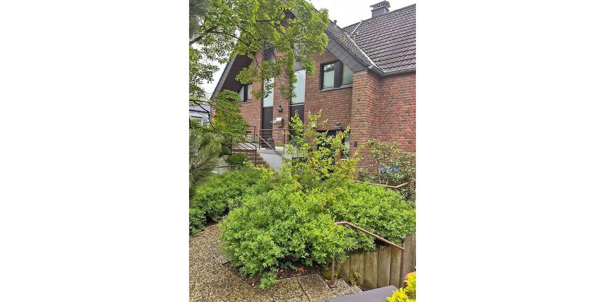 Etagenwohnung Düsseldorf Ludenberg - 3 Zimmer, 150 m&sup2;, 599.000&euro; | Angebot:25778443