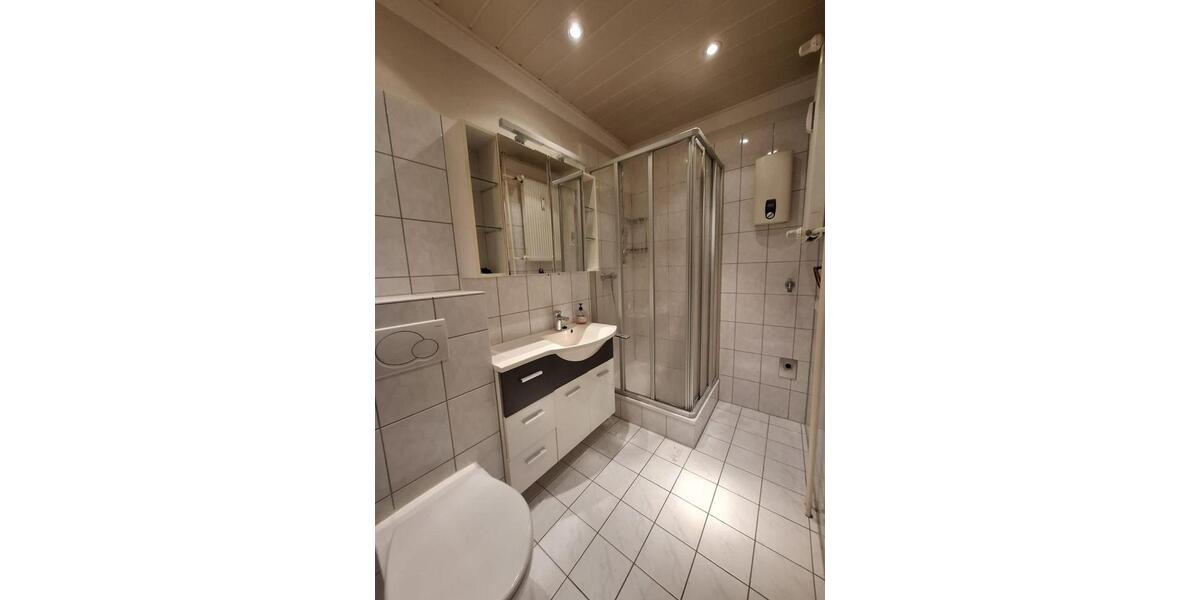 Etagenwohnung Duisburg Ruhrort - 3 Zimmer, 67 m&sup2;, 650&euro; | Angebot:24002367