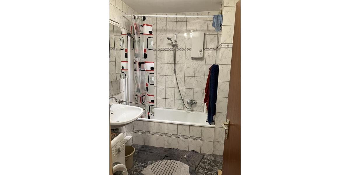 Etagenwohnung Kamp-Lintfort Lintfort - 3.5 Zimmer, 80 m&sup2;, 441&euro; | Angebot:26702978