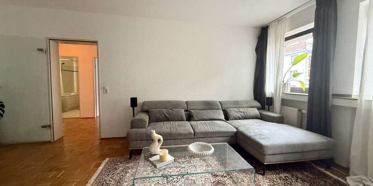 Etagenwohnung Düsseldorf Niederkassel - 2 Zimmer, 61 m&sup2;, 976&euro; | Angebot:27330898