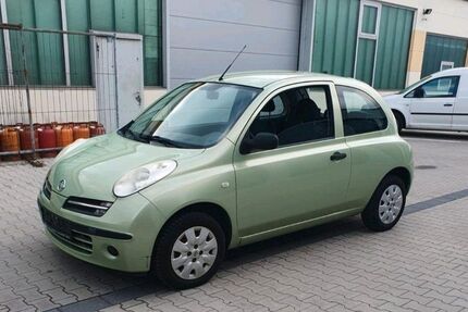 Nissan Micra 185.000 km 1.290 &euro; Bottrop 46238