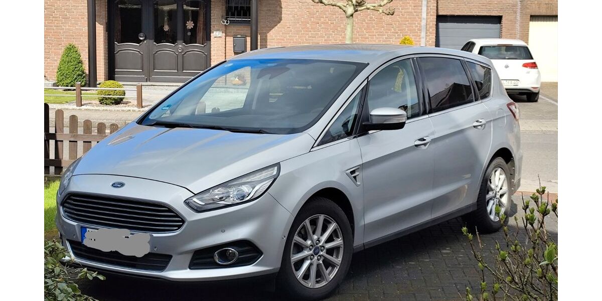 Ford S-Max 153.000 km 11.200 &euro; Wachtendonk 47669