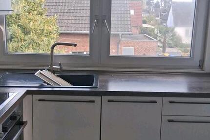 Wohnung Neuss Reuschenberg - 3 Zimmer, 79 m&sup2;, 1.300&euro; | Angebot:25991806