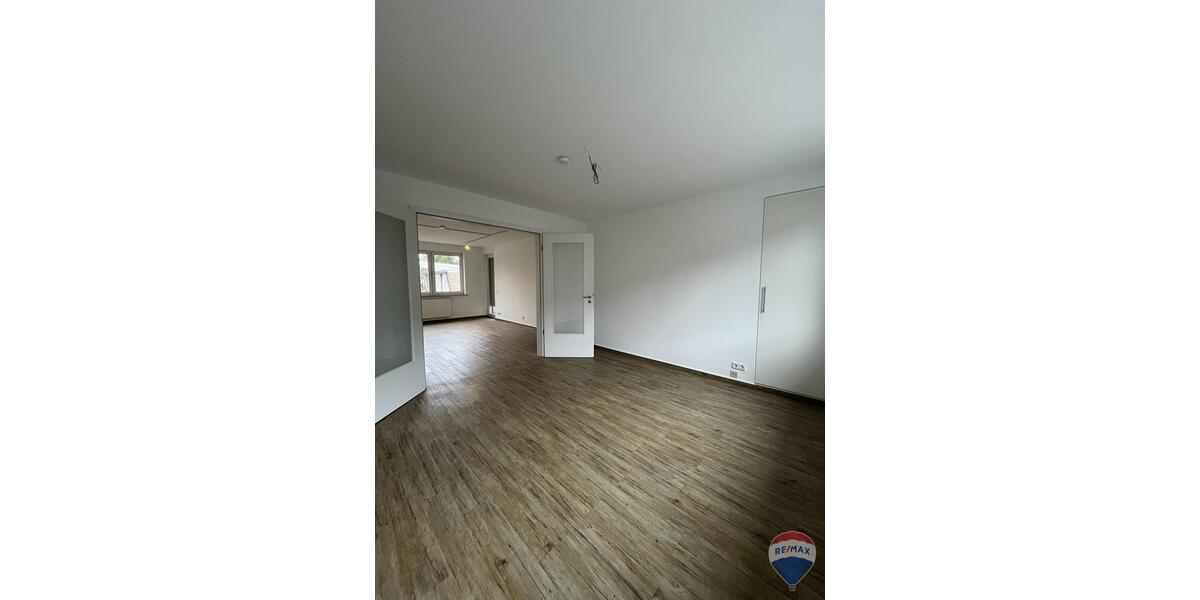 Erdgeschoßwohnung Kevelaer - 4 Zimmer, 100 m&sup2;, 1.260&euro; | Angebot:23862057