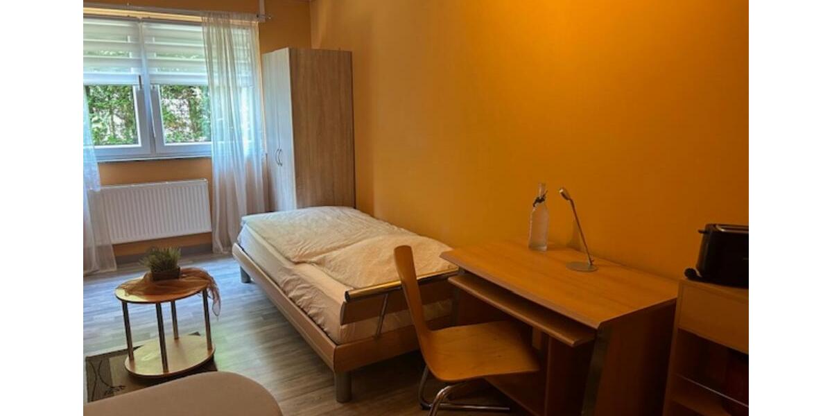 Erdgeschoßwohnung Krefeld Gellep-Stratum - 1 Zimmer, 28 m&sup2;, 495&euro; | Angebot:25962515