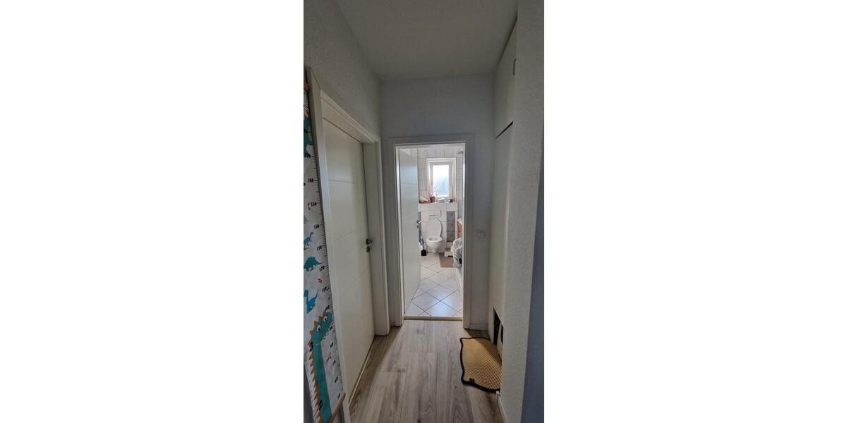 Etagenwohnung Neuss Furth-Mitte - 3 Zimmer, 68 m&sup2;, 245.000&euro; | Angebot:26997623