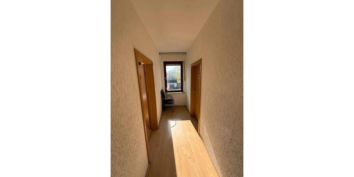 Etagenwohnung Dinslaken Lohberg - 3 Zimmer, 78 m&sup2;, 185.000&euro; | Angebot:26050225