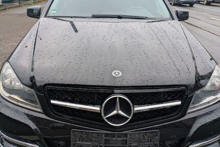 Mercedes-Benz C 180 180.000 km 6.499 &euro; Essen 45359