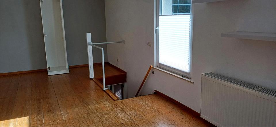 Maisonettenwohnung Duisburg Huckingen - 1 Zimmer, 60 m&sup2;, 650&euro; | Angebot:26407221