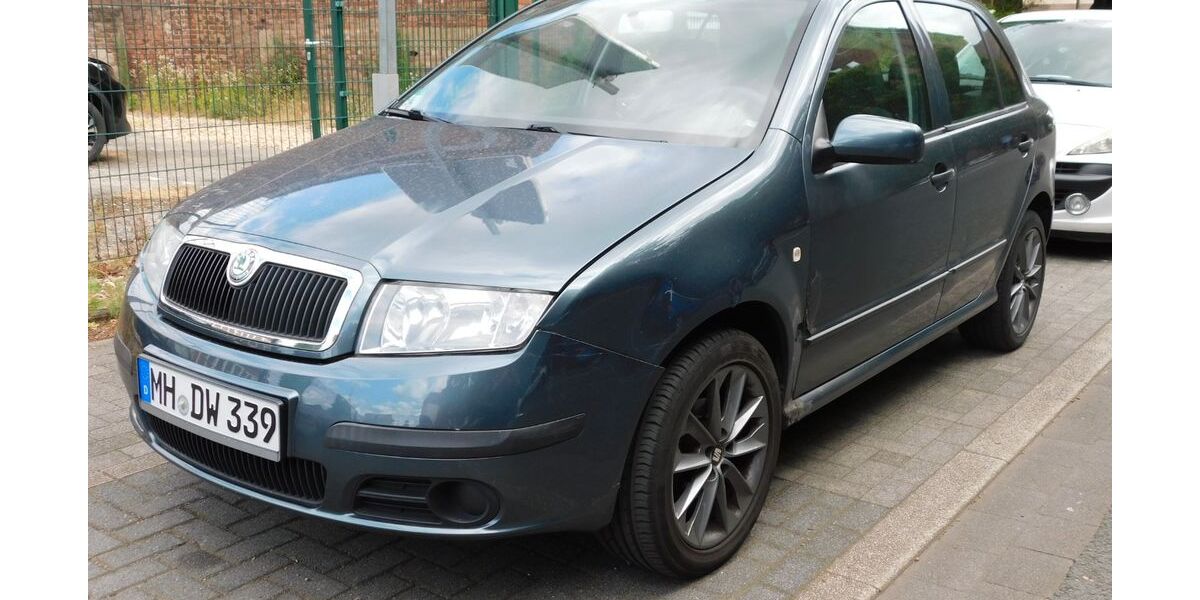 Skoda Fabia 256.964 km 599 &euro; Mülheim 45473