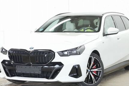 BMW i5 25.018 km 61.930 &euro; Mülheim 45472