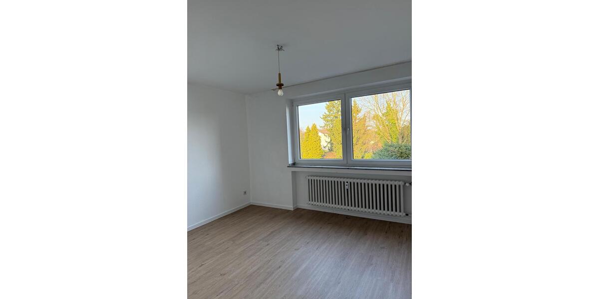Etagenwohnung Krefeld Cracau - 3 Zimmer, 62 m&sup2;, 167.400&euro; | Angebot:26404567