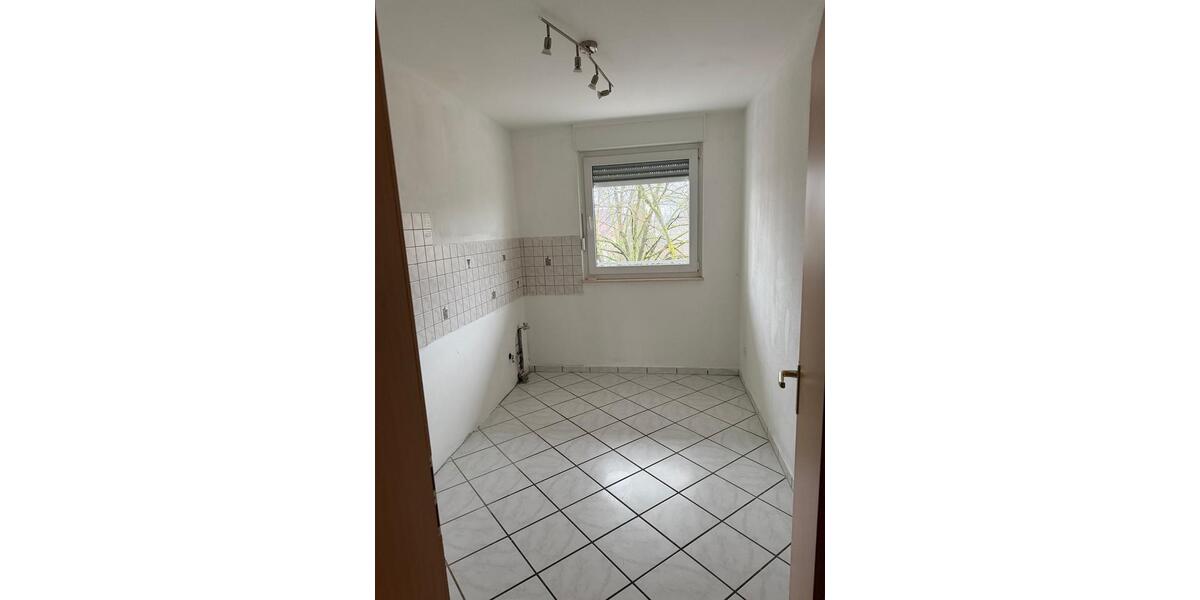 Etagenwohnung Dinslaken - 3.5 Zimmer, 79 m&sup2;, 1.100&euro; | Angebot:26023949