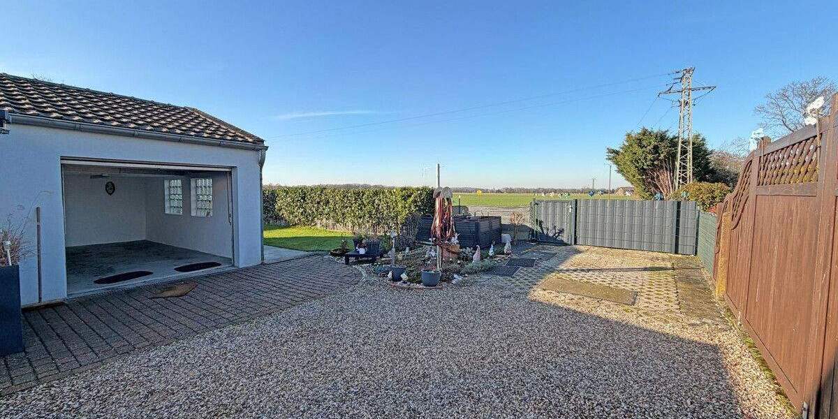 Einfamilienhaus Alpen Menzelen-West - 5 Zimmer, 144 m&sup2;, 379.000&euro; | Angebot:25684456