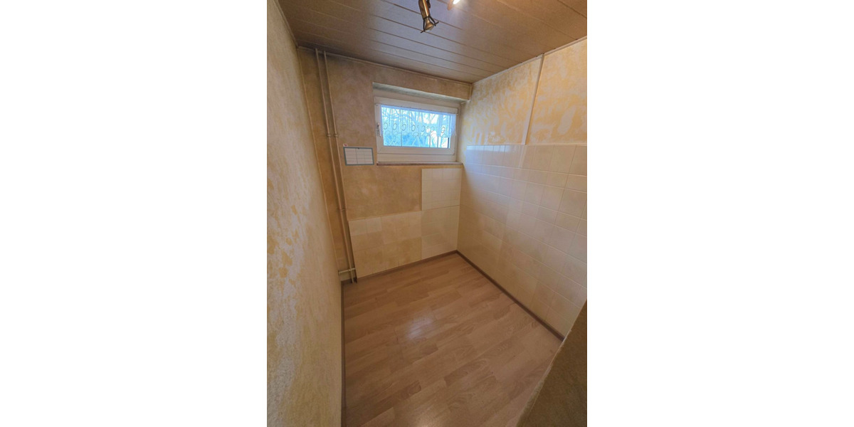 Etagenwohnung Essen Stadtbezirk V - 3 Zimmer, 50 m&sup2;, 450&euro; | Angebot:24826203