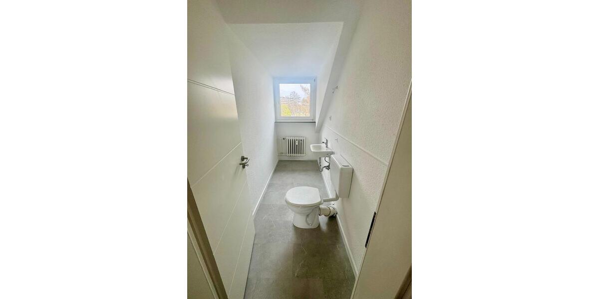 Dachgeschoßwohnung Oberhausen Alstaden - 2 Zimmer, 58 m&sup2;, 550&euro; | Angebot:25871624