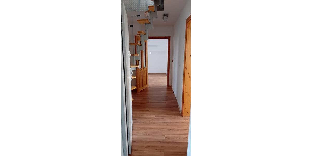 Maisonettenwohnung Essen Stadtbezirk V - 3.5 Zimmer, 85 m&sup2;, 980&euro; | Angebot:25976736