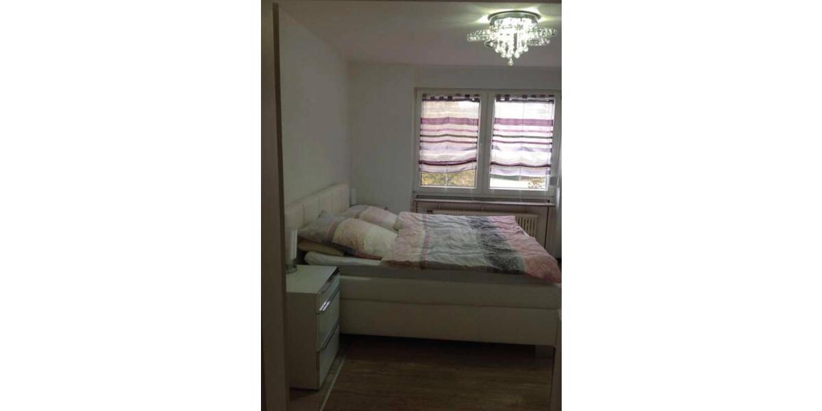 Etagenwohnung Dinslaken Hiesfeld - 4.5 Zimmer, 93 m&sup2;, 230.000&euro; | Angebot:26754388