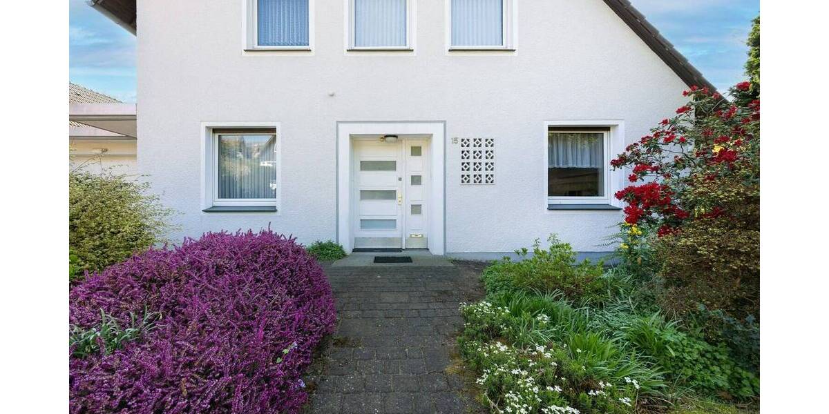 Einfamilienhaus Heiligenhaus Mitte - 9 Zimmer, 200 m&sup2;, 580.000&euro; | Angebot:25679812