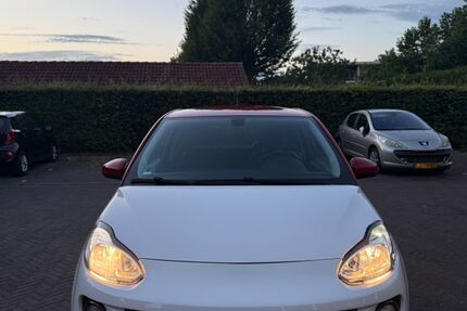 Opel Adam 82.000 km 7.500 &euro; Kaarst 41564