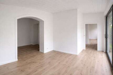 Wohnung Mönchengladbach Nord - 3 Zimmer, 90 m&sup2;, 1.250&euro; | Angebot:26047964