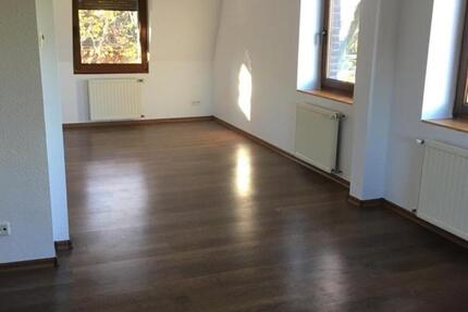 Wohnung Krefeld Gellep-Stratum - 1 Zimmer, 71 m&sup2;, 700&euro; | Angebot:24876823