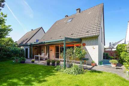 Haus Düsseldorf Stadtbezirk 5 - 4 Zimmer, 129 m&sup2;, 750.000&euro; | Angebot:25200623