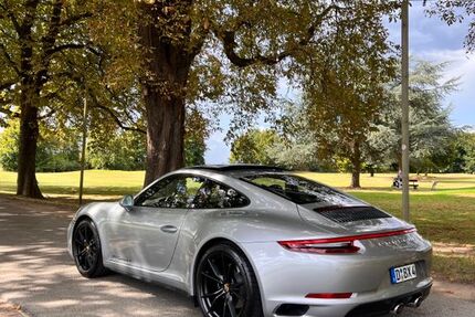 Porsche 991 64.485 km 105.991 &euro; Düsseldorf 40231