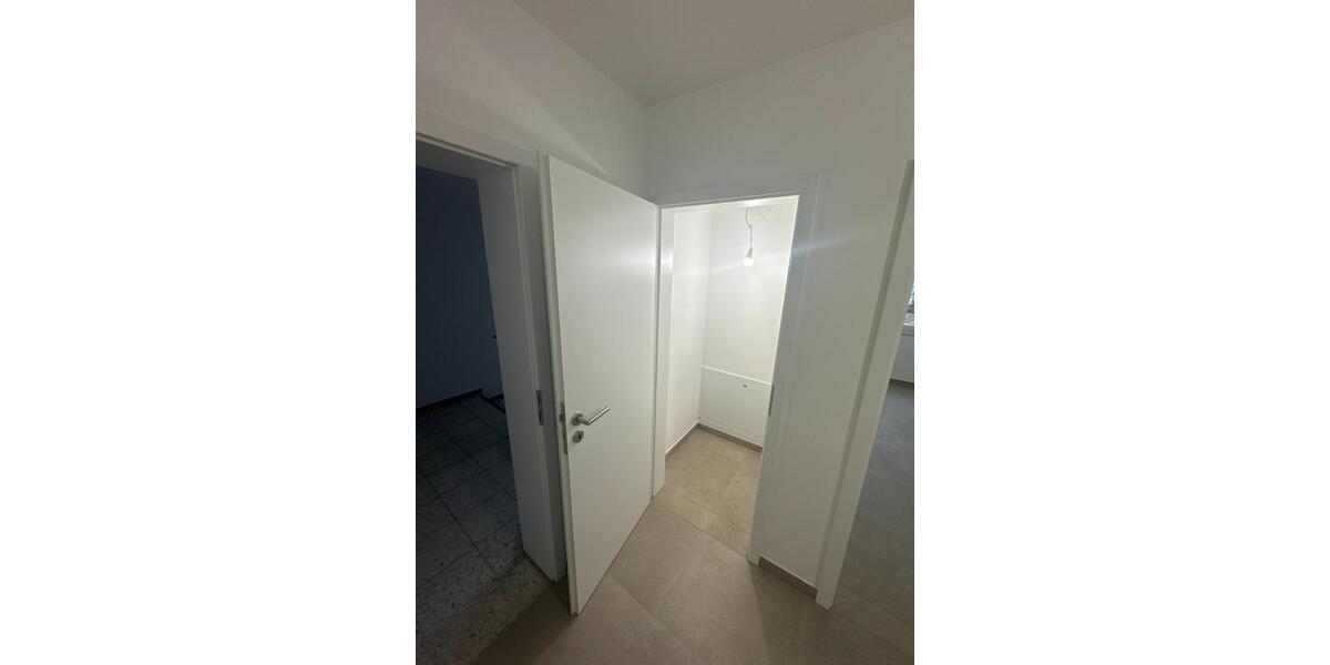 Etagenwohnung Essen Stadtbezirk V - 2.5 Zimmer, 64 m&sup2;, 765&euro; | Angebot:25855851