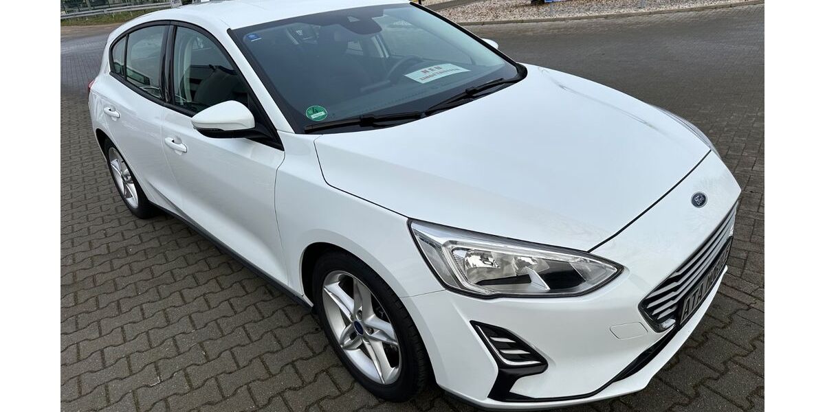 Ford Focus 62.000 km 11.699 &euro; Kevelaer 47623