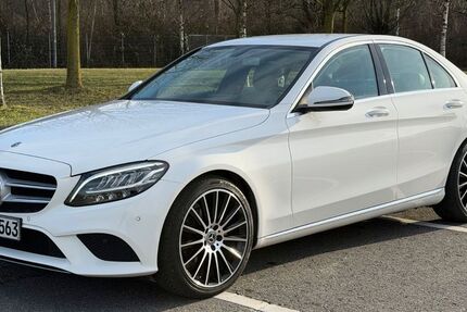 Mercedes-Benz C 180 90.000 km 22.700 &euro; Duisburg 47169