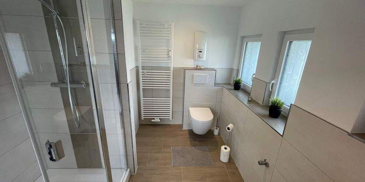 Etagenwohnung Duisburg Röttgersbach - 2 Zimmer, 82 m&sup2;, 758&euro; | Angebot:25880980