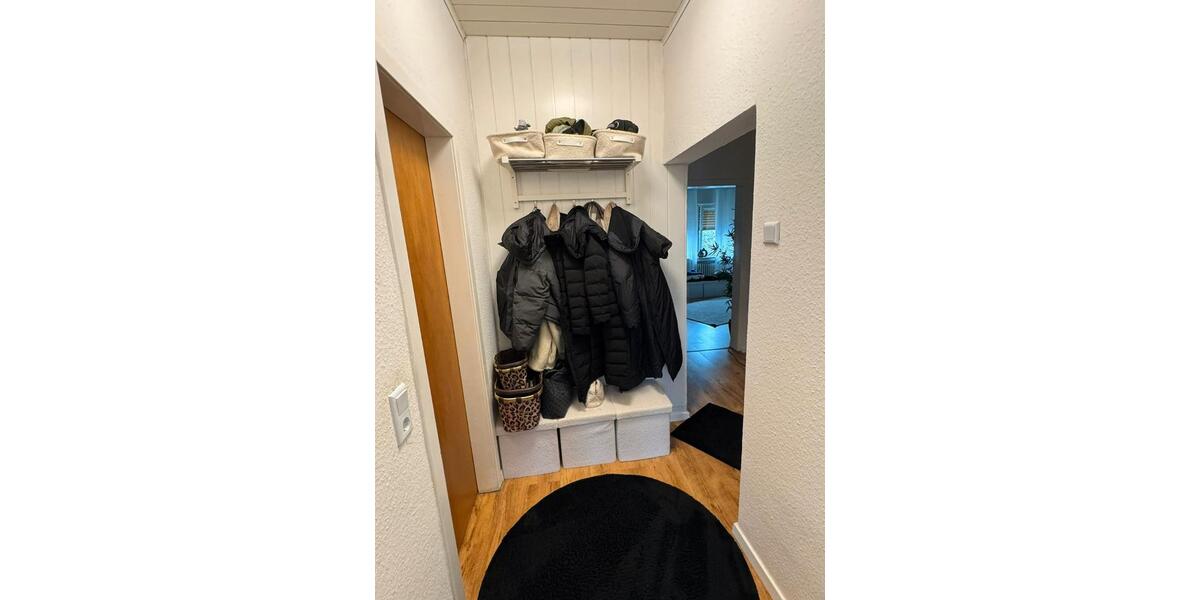 Etagenwohnung Dinslaken Lohberg - 3.5 Zimmer, 76 m&sup2;, 650&euro; | Angebot:25990272