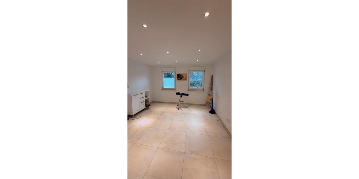 Reihenhaus Krefeld Gellep-Stratum - 4 Zimmer, 110 m&sup2;, 1.550&euro; | Angebot:25767927