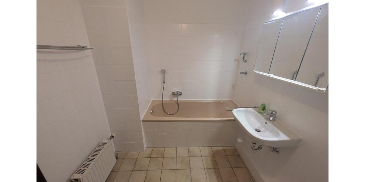 Etagenwohnung Sonsbeck - 3 Zimmer, 88 m&sup2;, 760&euro; | Angebot:25936396