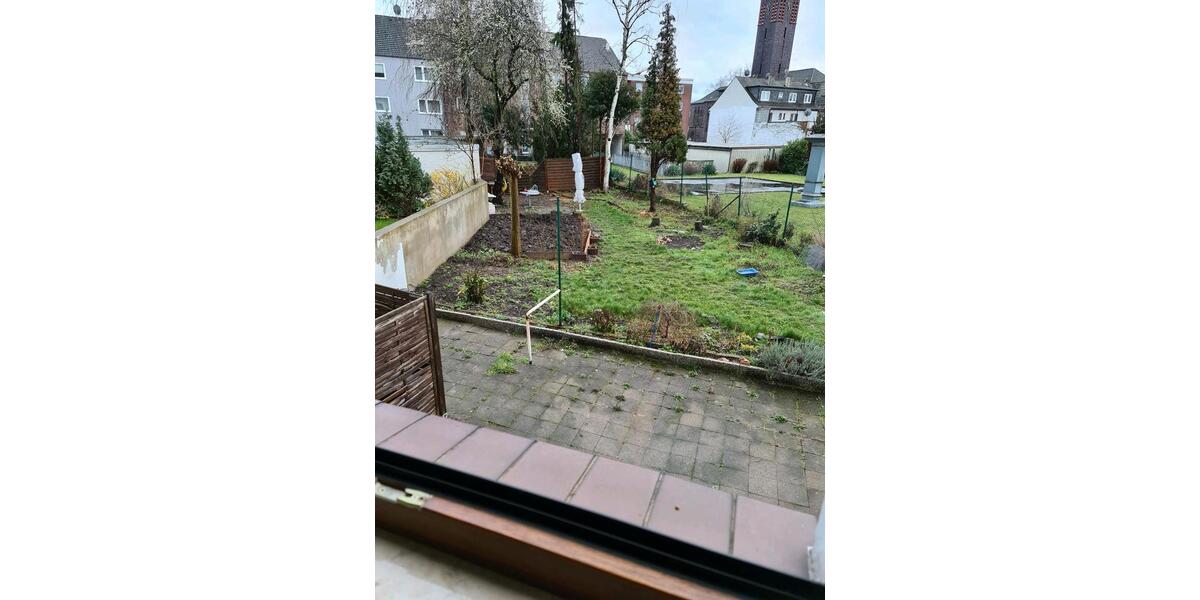 Mehrfamilienhaus, Wohnhaus Duisburg Essenberg - 10 Zimmer, 376 m&sup2;, 375.000&euro; | Angebot:27055673