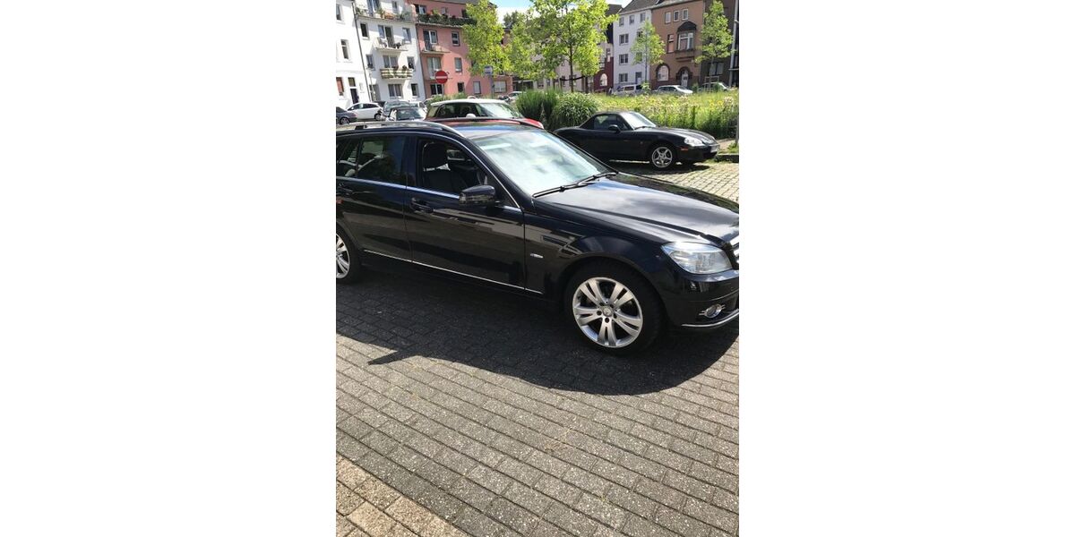 Mercedes-Benz C 200 290.000 km 3.950 &euro; Krefeld 47799