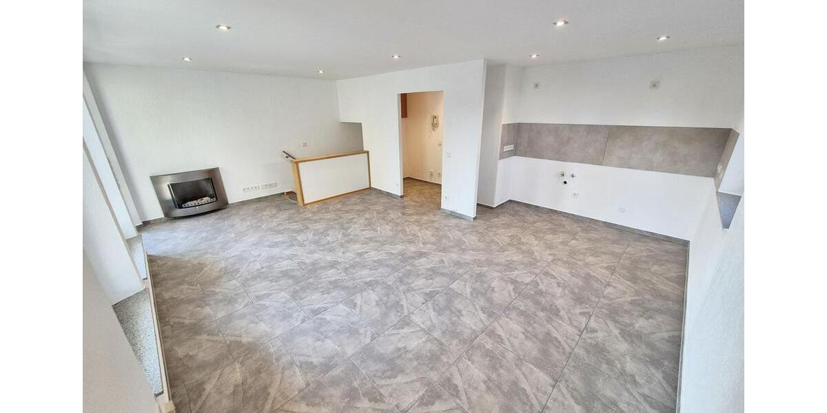 Etagenwohnung Krefeld Gellep-Stratum - 2.5 Zimmer, 68 m&sup2;, 850&euro; | Angebot:25978284