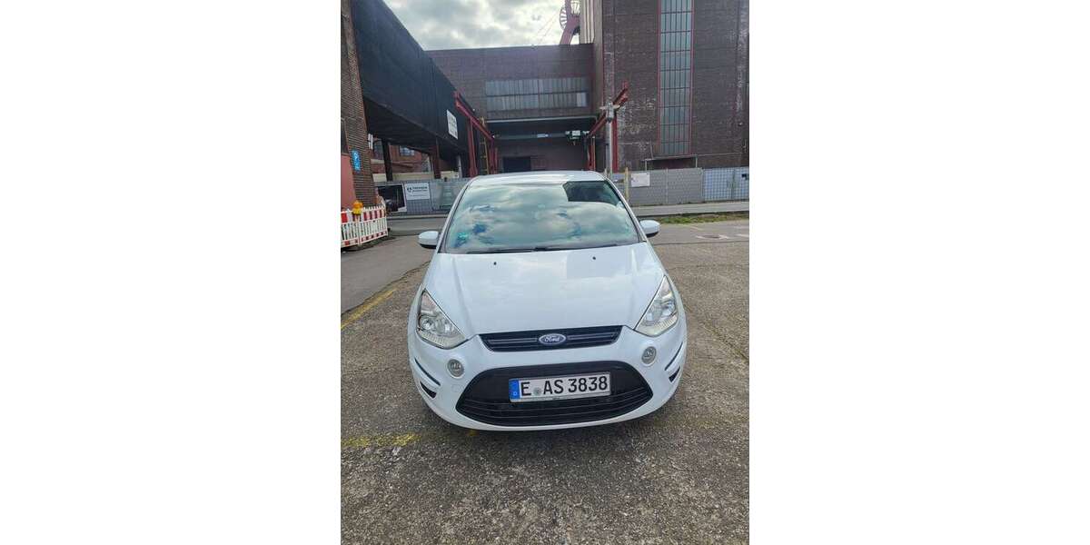 Ford S-Max 196.000 km 7.450 &euro; Essen, Stadt (Nordrhein-Westfalen) 45309