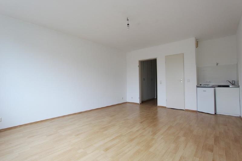 Etagenwohnung Düsseldorf Stadtbezirk 3 - 1 Zimmer, 27 m&sup2;, 549&euro; | Angebot:25590539