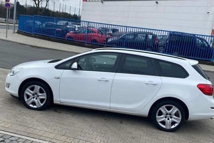 Opel Astra 137.030 km 5.999 &euro; Düsseldorf 40599