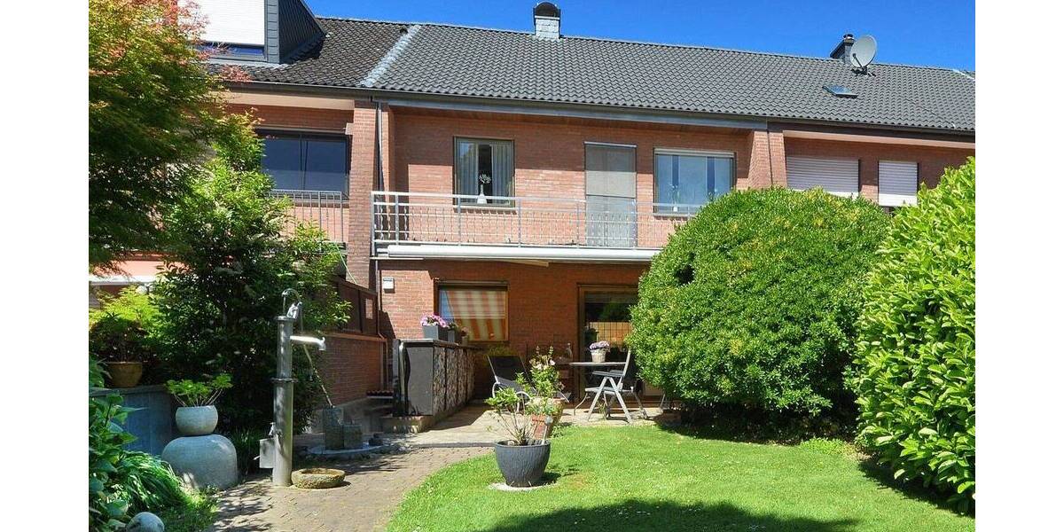 Reihenmittelhaus Moers Kapellen-Mitte - 4 Zimmer, 111 m&sup2;, 320.000&euro; | Angebot:26730873