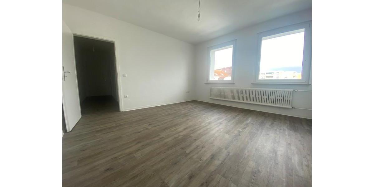 Etagenwohnung Essen Stadtbezirk VI - 3.5 Zimmer, 63 m&sup2;, 629&euro; | Angebot:25881131